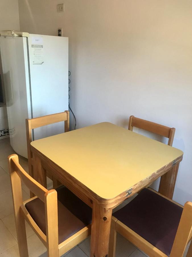 Pequena Casa De Troncos, Detras De Casa Principal No Trabajo Con Tarjeta De Credito 푸에르토마드린 외부 사진